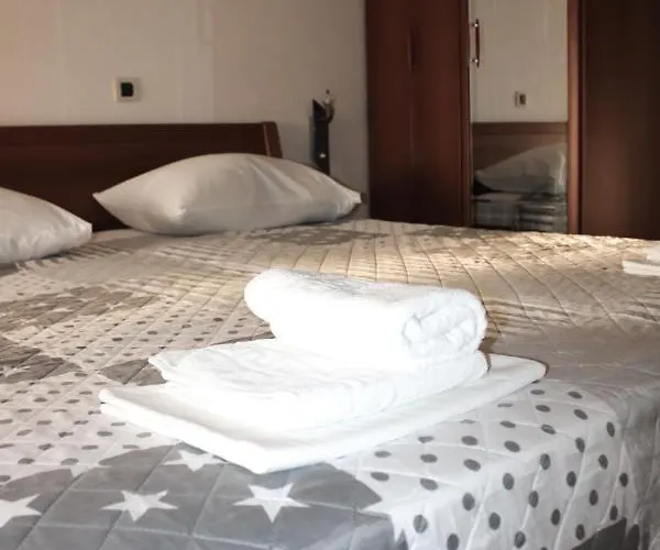 Larus Appartamento Baška Voda