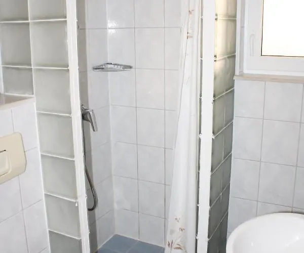 Larus Appartamento Baška Voda