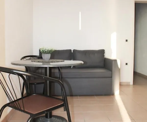 Appartamento Larus Baška Voda