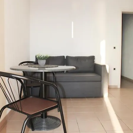 Apartment Larus Baska Voda