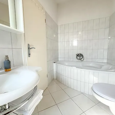 Larus Apartmán